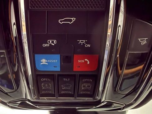 Used 2023 Jeep Grand Cherokee Summit image 27