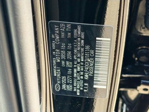 New 2026 Hyundai Elantra Limited image 34