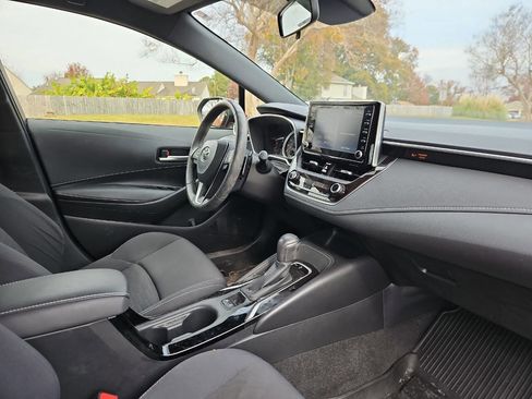 Used 2019 Toyota Corolla SE image 15