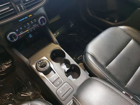 Used 2022 Ford Escape SEL w/ Technology Package FWD image 26