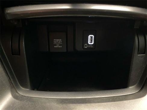 Used 2018 Honda Accord Sport image 19