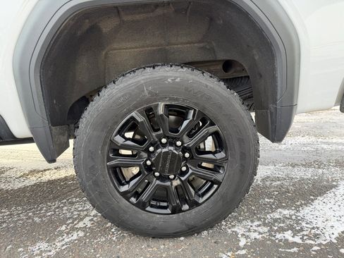 Used 2022 GMC Sierra 2500 Denali w/ Denali Ultimate Package image 22