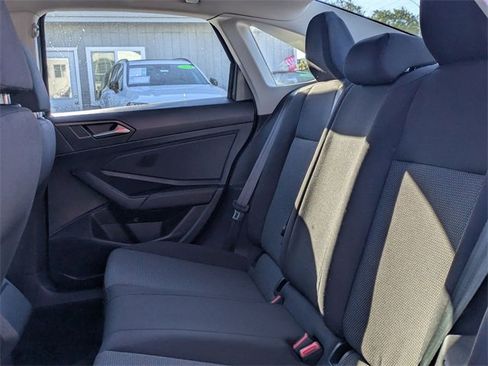 Used 2021 Volkswagen Jetta S image 23