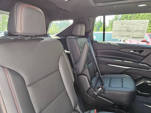 New 2026 Chevrolet Traverse Z71 w/ Enhanced Driving Package AWD/4WD image 14