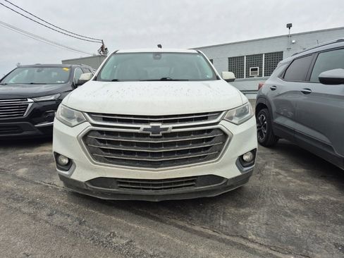 Used 2021 Chevrolet Traverse LT w/ LPO, Floor Liner Package image 2