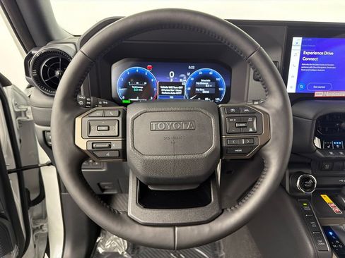 Used 2027 Toyota Land Cruiser AWD/4WD image 26