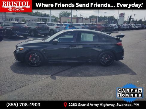 Used 2025 Honda Civic Type R image 4