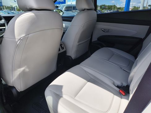 Used 2025 Hyundai Tucson SEL FWD image 18