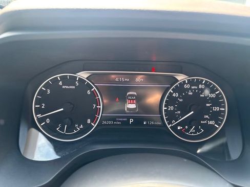 Used 2023 Nissan Rogue SV FWD image 22