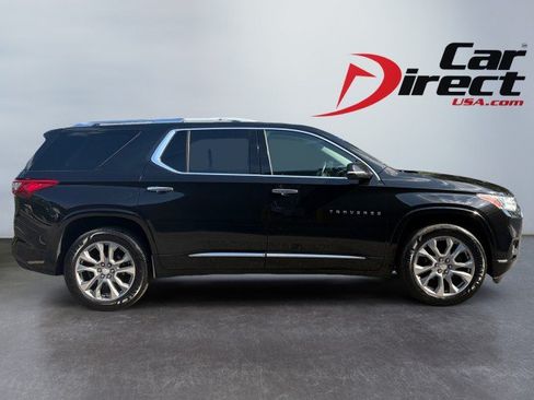 Used 2018 Chevrolet Traverse Premier w/ Driver Confidence II Package FWD image 10