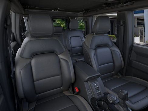 New 2026 Ford Bronco Outer Banks AWD/4WD image 10