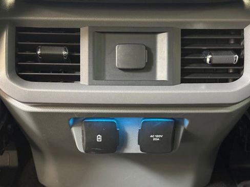 Used 2024 Ford F150 Lightning Flash image 16