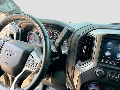 Used 2022 Chevrolet Silverado 1500 LT Trail Boss w/ Safety Package image 17