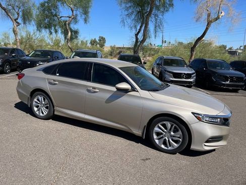 Used 2018 Honda Accord LX image 6