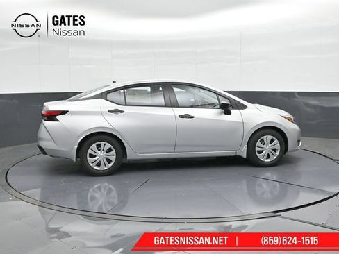 Certified 2025 Nissan Versa S w/ Trunk Package FWD image 3