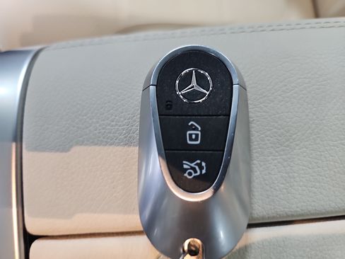 Used 2026 Mercedes-Benz C 300 Sedan image 37