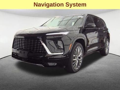 Used 2025 Buick Enclave Avenir w/ Super Cruise Package AWD/4WD image 4
