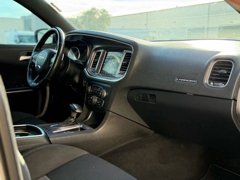 Used 2019 Dodge Charger Scat Pack w/ Driver Confidence Group image 14