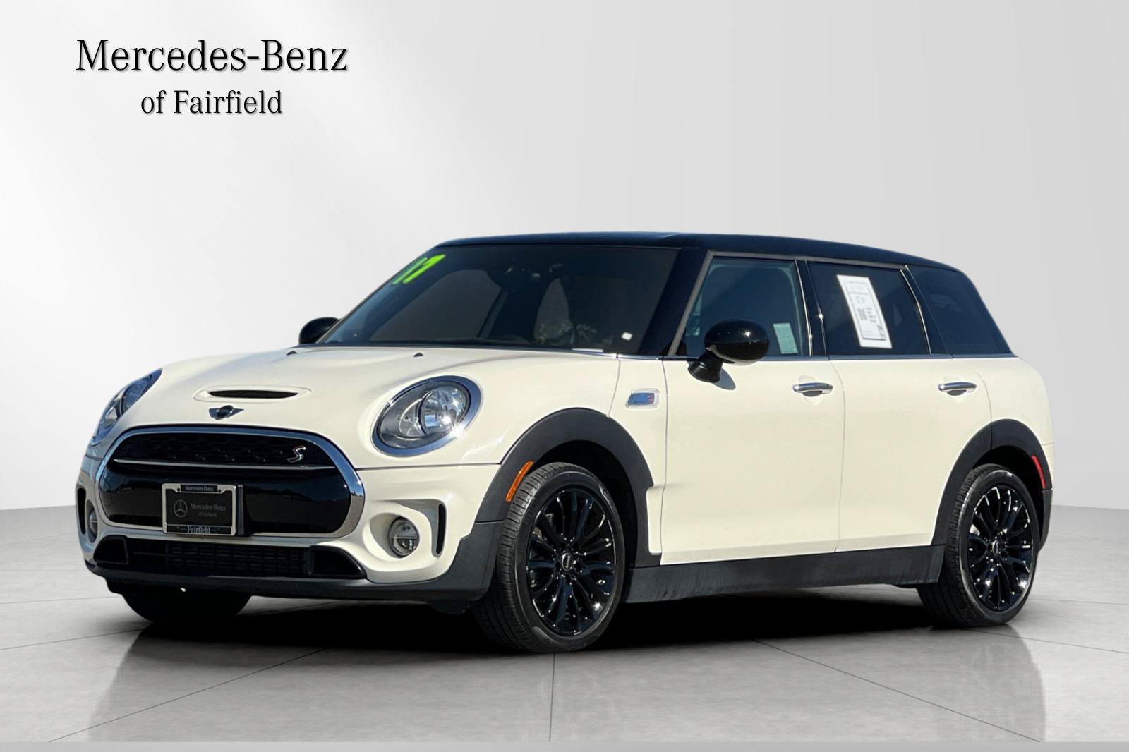 Used 2017 MINI Cooper Clubman S FWD image 1
