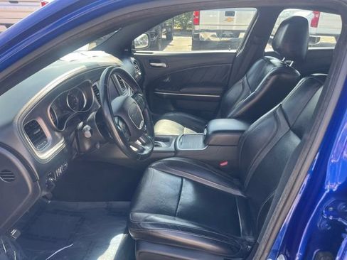 Used 2022 Dodge Charger SXT w/ Plus Group RWD image 14
