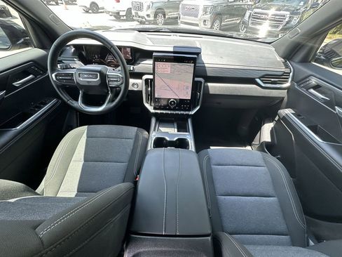 Certified 2025 GMC Acadia Elevation w/ Black Edition FWD image 20