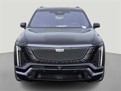New 2026 Cadillac Vistiq Platinum w/ LPO, Floor Liner Package image 5