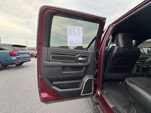 Used 2021 RAM 2500 Laramie w/ Night Edition AWD/4WD image 15