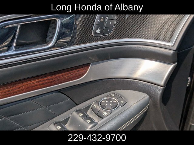 Used 2017 Ford Explorer Platinum AWD/4WD image 13