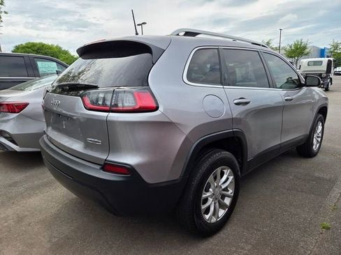 Used 2019 Jeep Cherokee Latitude w/ Popular Appearance Group AWD/4WD image 8