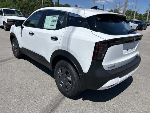 New 2026 Nissan Kicks S FWD image 5