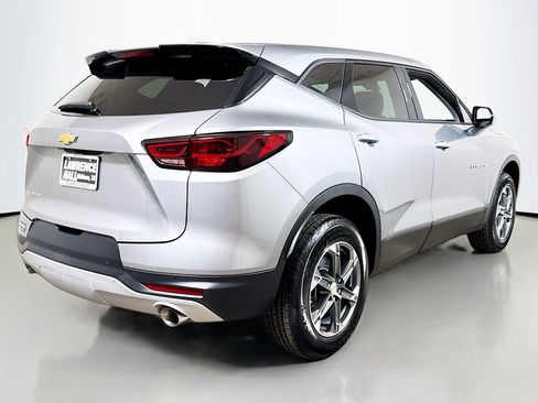 Certified 2026 Chevrolet Blazer LT FWD image 4