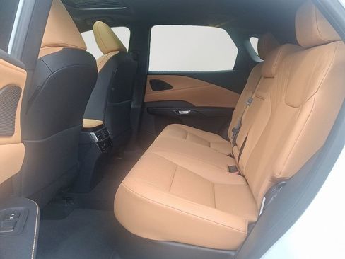 Used 2025 Lexus RX 350 Premium image 7
