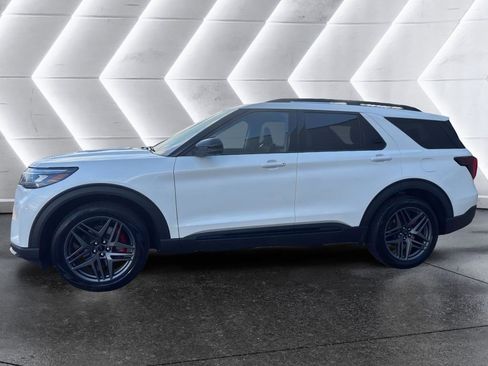 New 2026 Ford Explorer ST w/ Sun And Sound Package image 3