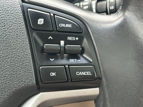 Used 2017 Hyundai Tucson Value AWD/4WD image 22