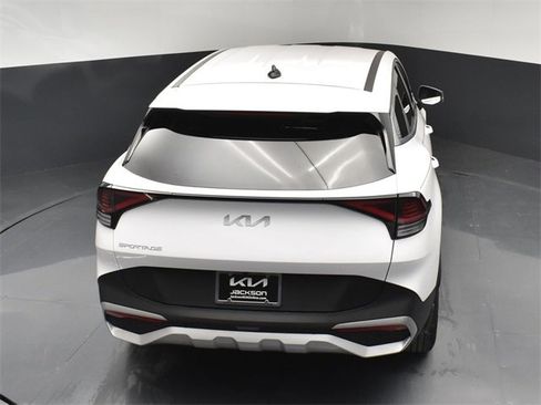 Certified 2025 Kia Sportage EX image 46