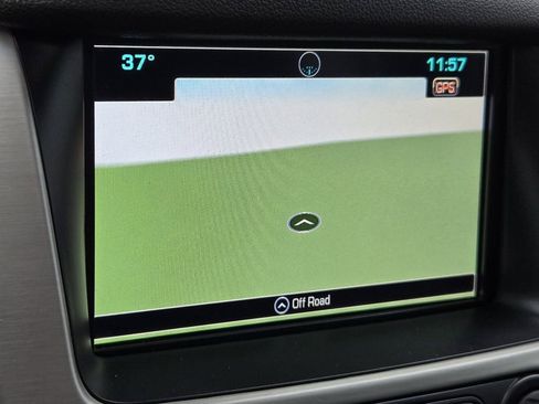 Used 2018 GMC Yukon SLT w/ Open Road Package image 10