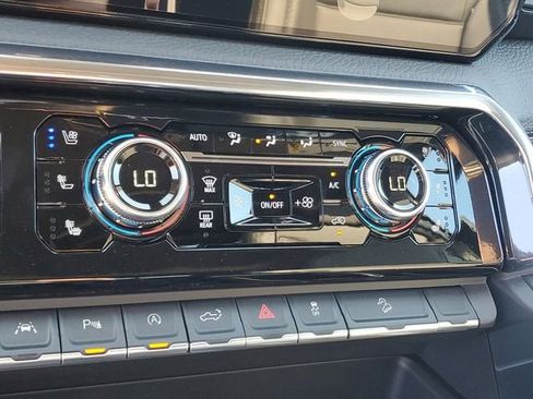 New 2026 GMC Sierra 1500 Denali w/ Denali Reserve Package image 24