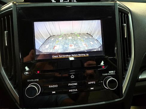 Used 2019 Subaru Forester Premium image 20