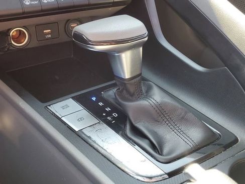 Used 2021 Hyundai Elantra SEL image 30