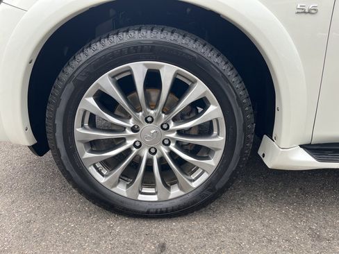 Used 2015 INFINITI QX80 4WD w/ Deluxe Technology Package image 29