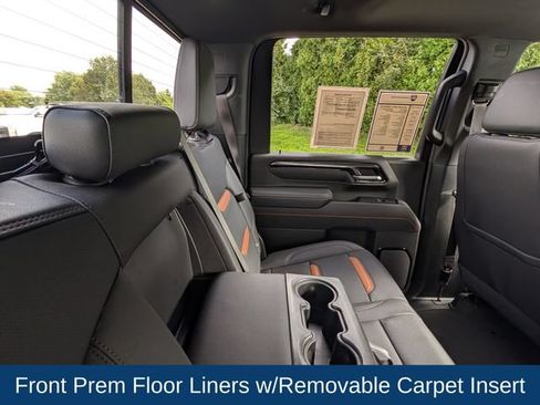 Used 2025 GMC Sierra 2500 AT4 w/ AT4 Premium Plus Package AWD/4WD image 30