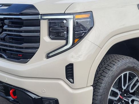 New 2026 GMC Sierra 1500 AT4 w/ AT4 Premium Package AWD/4WD image 5