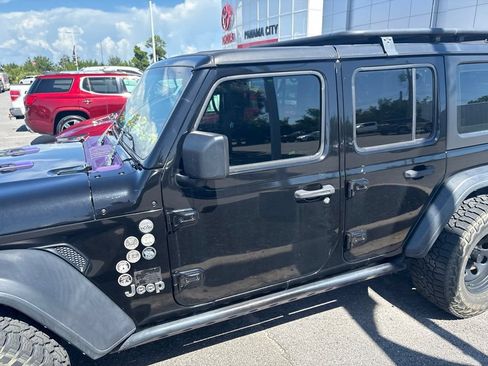 Used 2020 Jeep Wrangler Unlimited Sport AWD/4WD image 11
