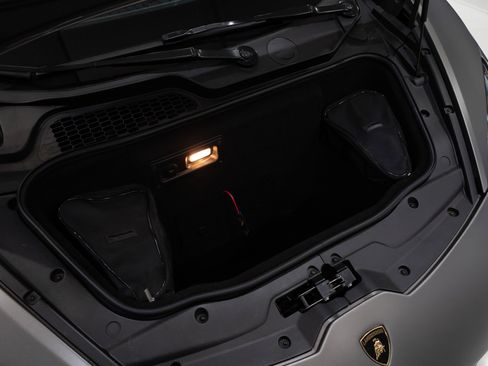 Used 2015 Lamborghini Huracan LP 610-4 AWD/4WD image 57