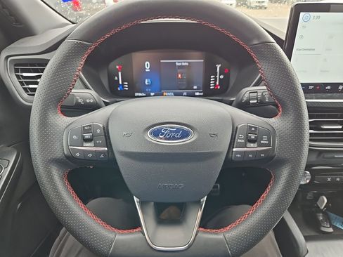 Certified 2024 Ford Escape ST-Line w/ Tech Pack #1 image 7