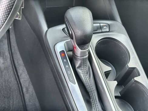 Used 2025 Chevrolet Trax LS w/ LS Convenience Package FWD image 15