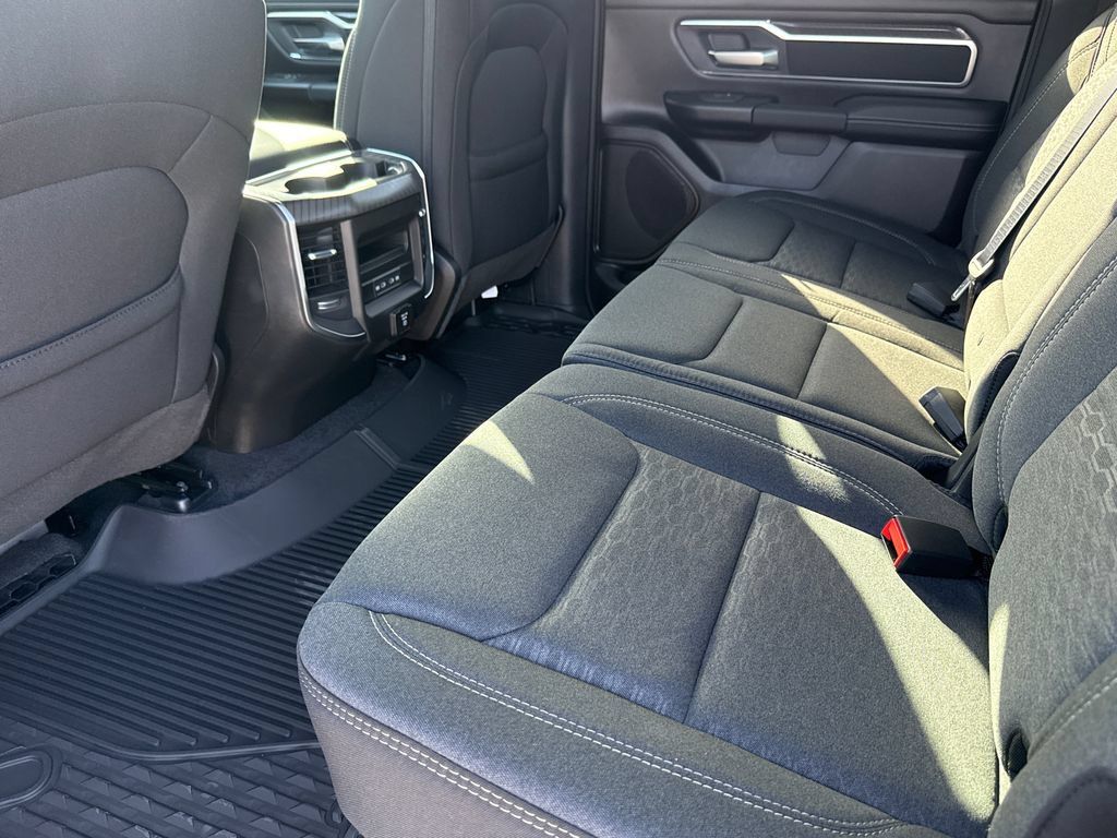 New 2027 RAM 1500 4x4 Crew Cab image 18