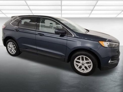 Certified 2023 Ford Edge SEL w/ Convenience Package AWD/4WD image 9