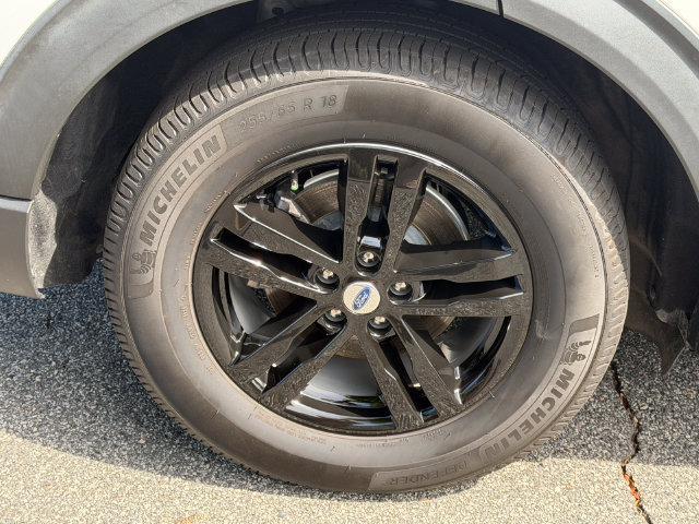 Used 2021 Ford Explorer XLT RWD image 18