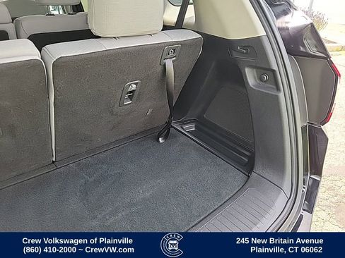 Used 2023 Honda Pilot LX image 53